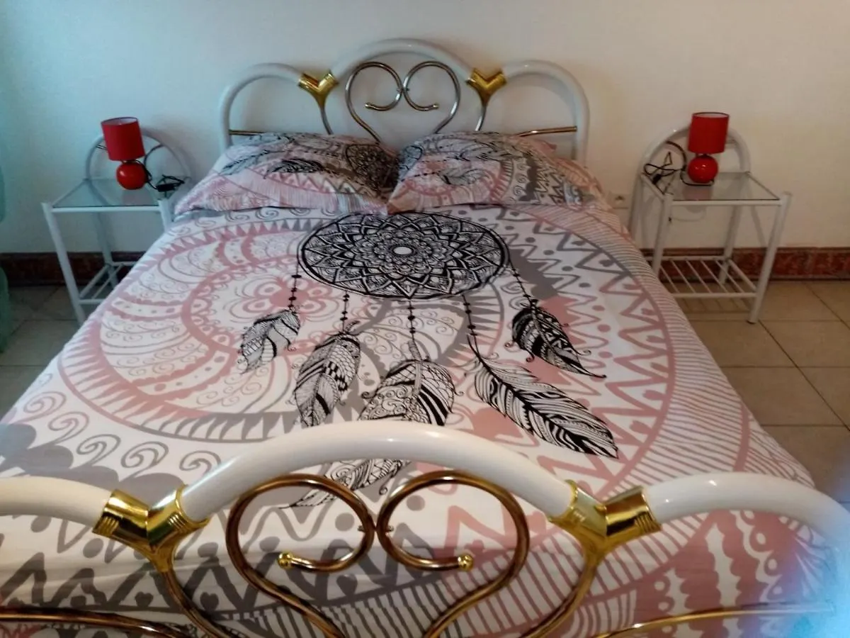 Апартаменты Chez Pacha Lafrancaise Франция